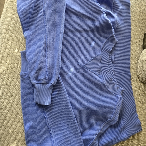 Aerie Big Chill Textured Crew Sweatshirt - Picture 4 of 5